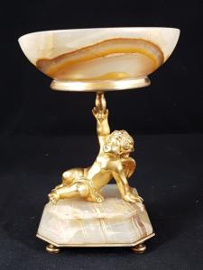 Piccola coppa in onice e bronzo dorato